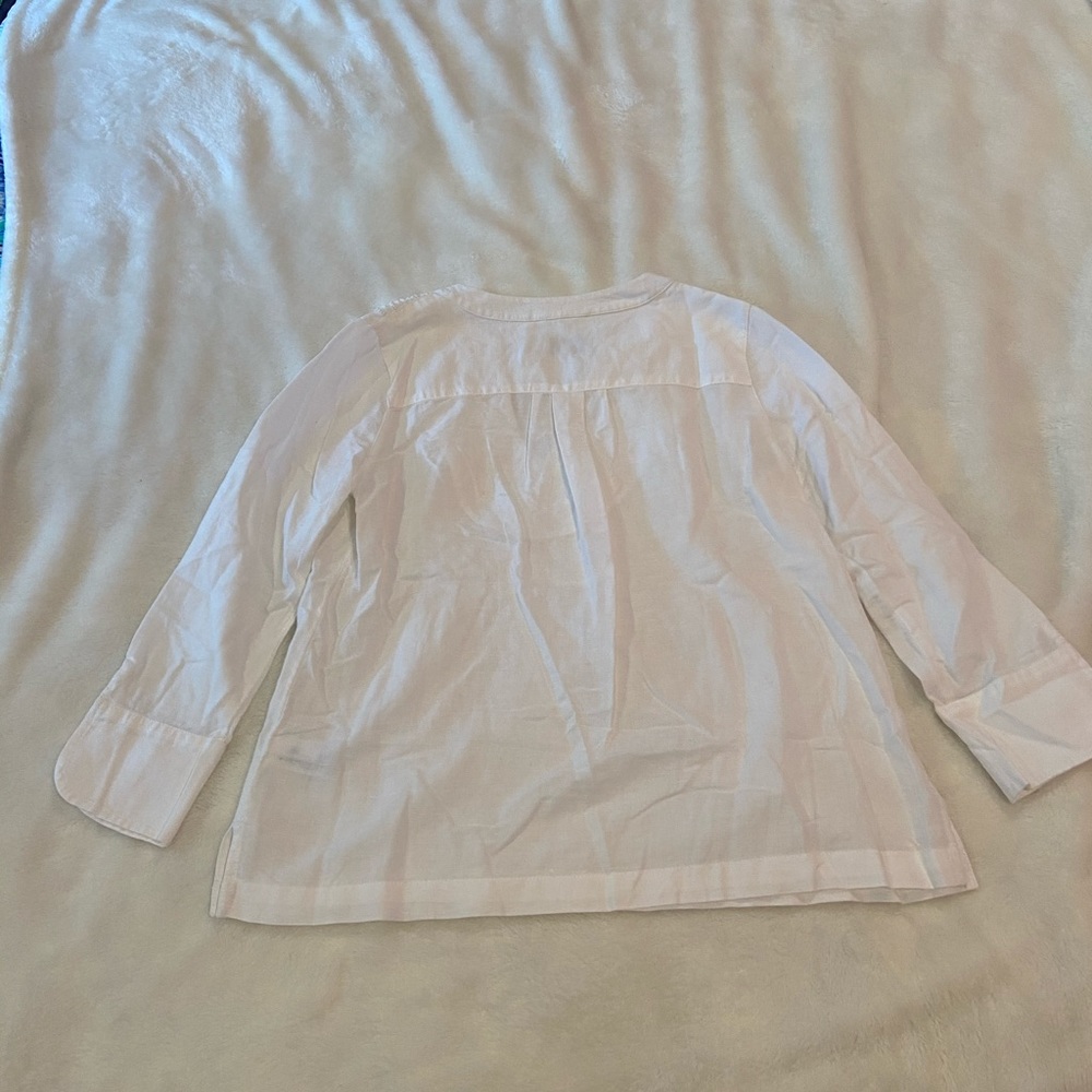 Vineyard Vines women’s lightweight tunic top. - Picture 8 of 14
